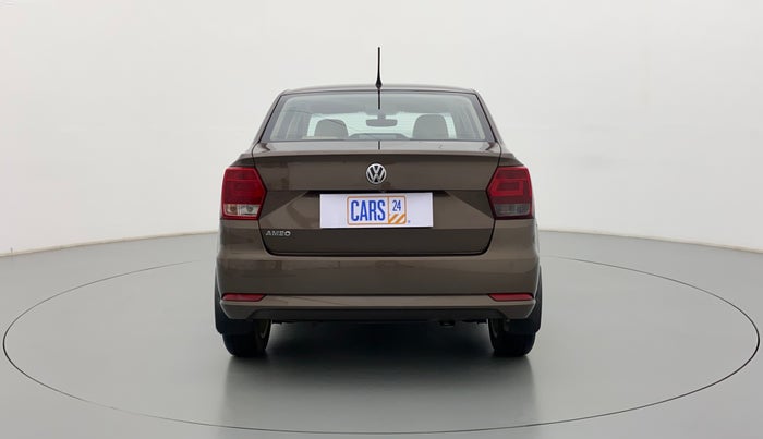 2016 Volkswagen Ameo HIGHLINE 1.2, Petrol, Manual, 24,045 km, Back/Rear