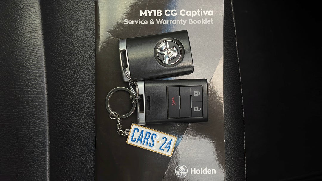 2017 Holden Captiva Active 7 Seater, Automatic, 113732 km, Key Close-up