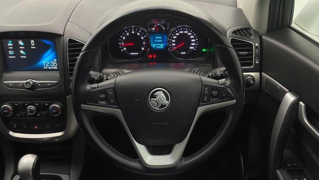 2017 Holden Captiva Active 7 Seater, Automatic, 113732 km, Steering Wheel Close-up