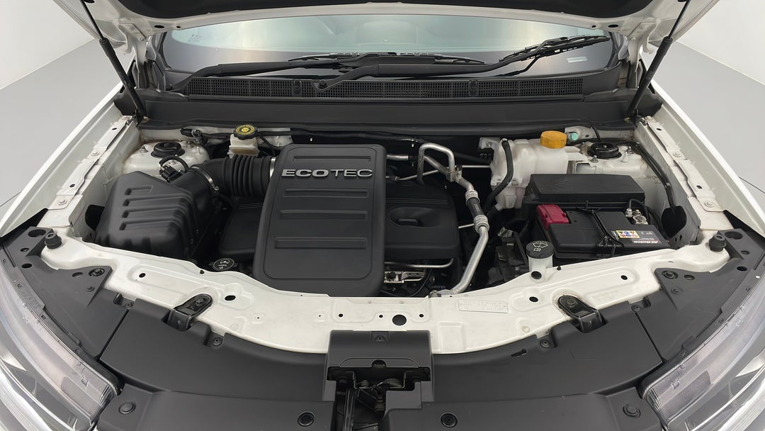 2017 Holden Captiva Active 7 Seater, Automatic, 113732 km, Open Bonnet (Engine)