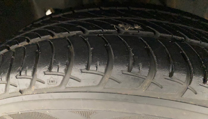 2019 Datsun Go Plus T(O), Petrol, Manual, 18,254 km, Left Front Tyre Tread
