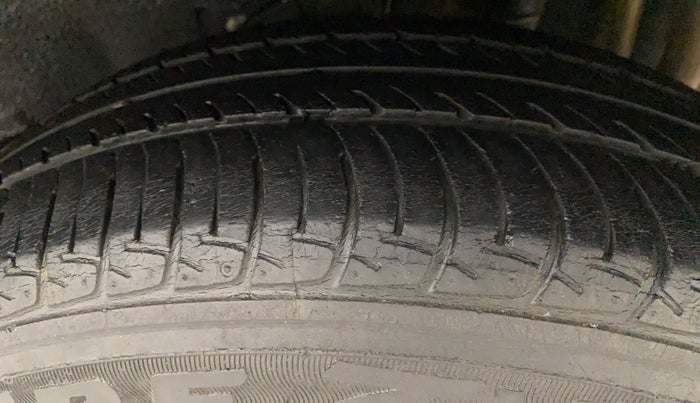 2019 Datsun Go Plus T(O), Petrol, Manual, 18,254 km, Left Rear Tyre Tread