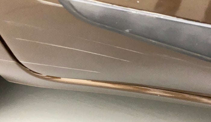 2019 Datsun Go Plus T(O), Petrol, Manual, 18,254 km, Right rear door - Minor scratches