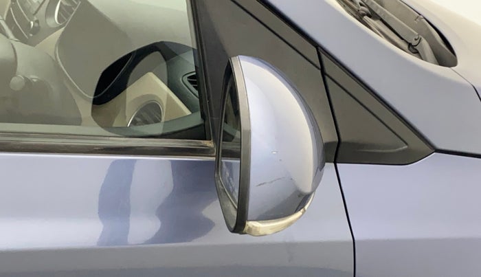 2016 Hyundai Xcent SX 1.2, Petrol, Manual, 37,929 km, Right rear-view mirror - Minor scratches