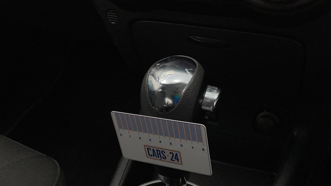 Gear Lever Knob Wear