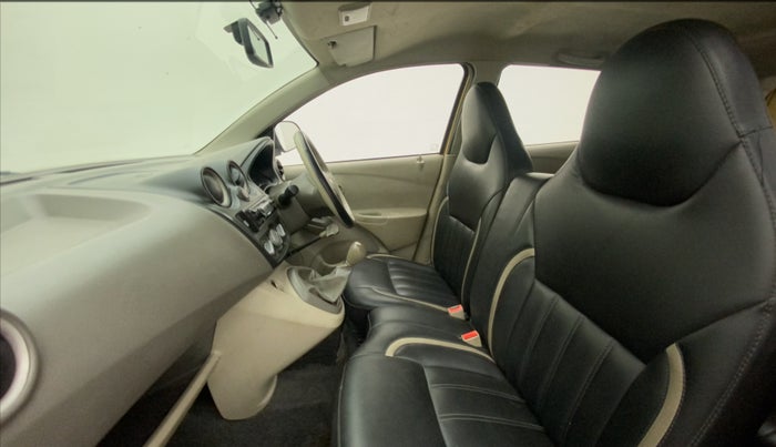 2015 Datsun Go Plus T (O), Petrol, Manual, 91,141 km, Right Side Front Door Cabin