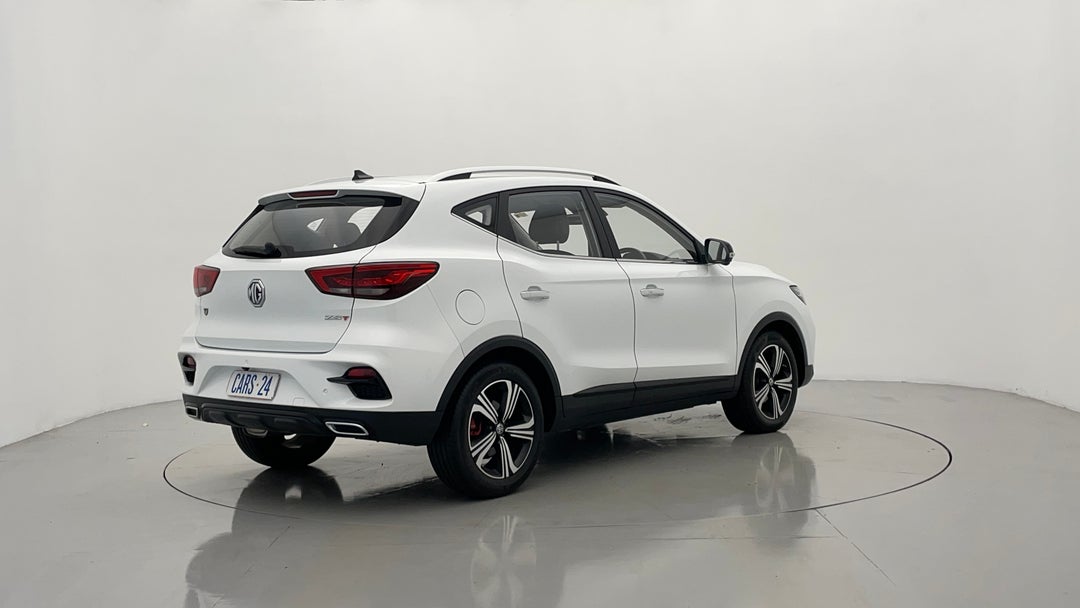 Right Back Diagonal (45- Degree) View