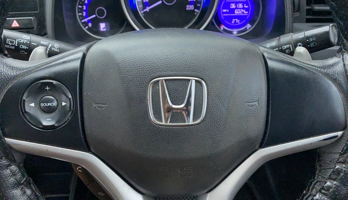2017 Honda Jazz 1.2 V AT, Petrol, Automatic, 61,721 km, Paddle Shifters
