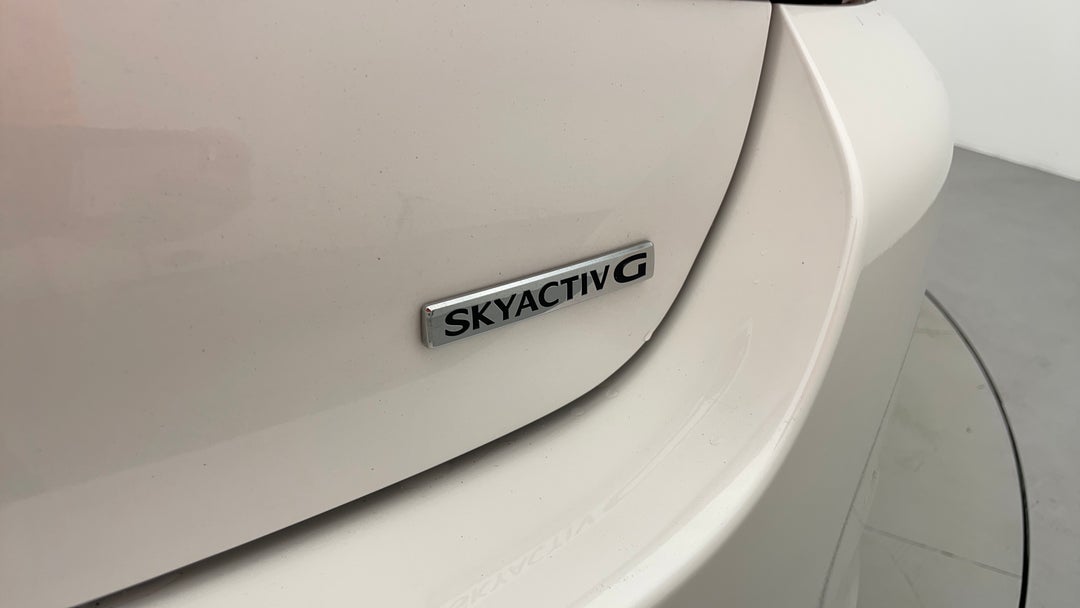 Badge (Boot Right Side)