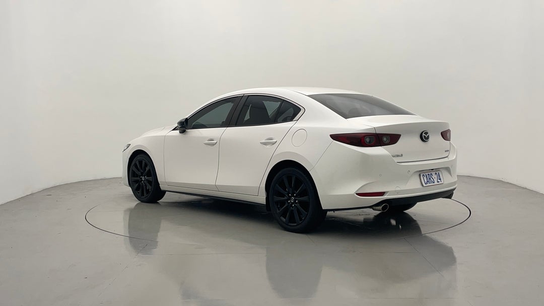 Left Back Diagonal (45- Degree) View