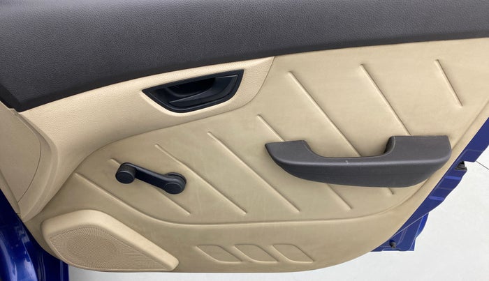 2015 Hyundai Eon D-LITE+, Petrol, Manual, 47,166 km, Driver Side Door Panels Control