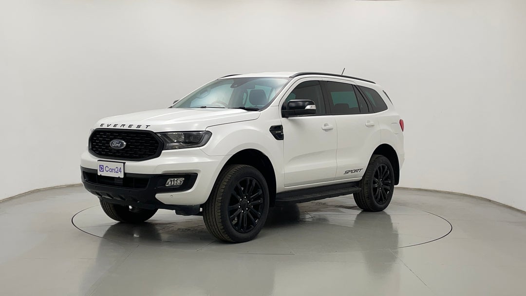 Left Front Diagonal (45- Degree) View