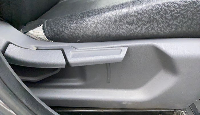 2019 Hyundai GRAND I10 NIOS SPORTZ U2 AMT 1.2 CRDI, Diesel, Automatic, 56,924 km, Driver Side Adjustment Panel