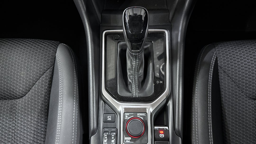 2022 Subaru Forester 2.5i Premium (AWD), Automatic, 70641 km, Gear Lever 