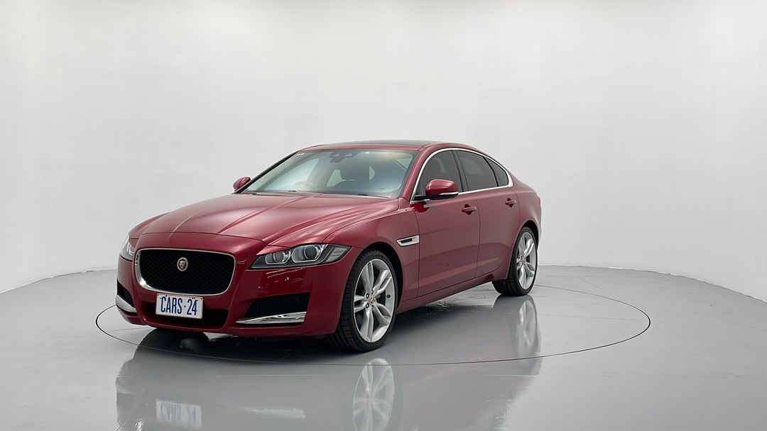 Left Front Diagonal (45- Degree) View