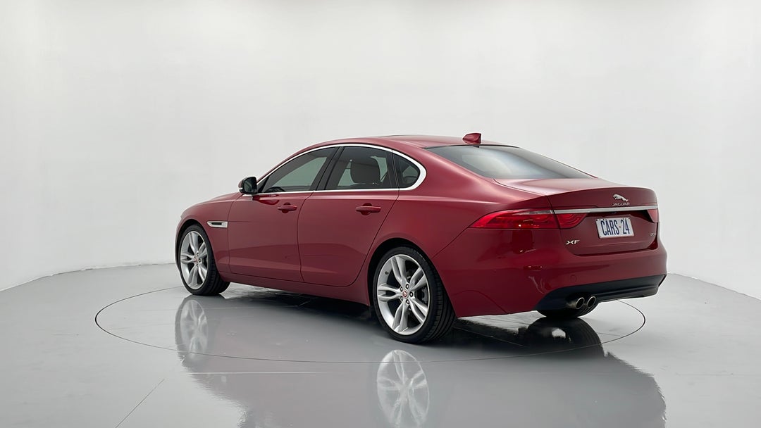 Left Back Diagonal (45- Degree) View