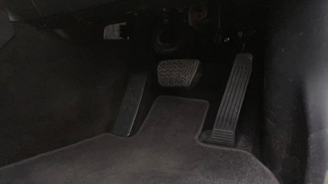 Pedals and Footmat