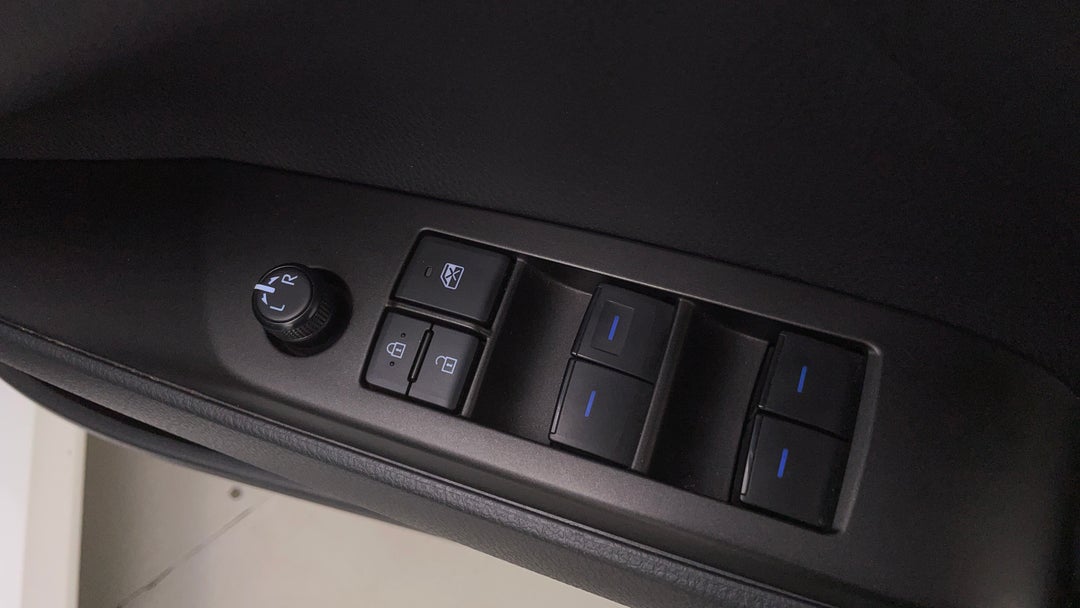 Drivers Side Door Panel Controls