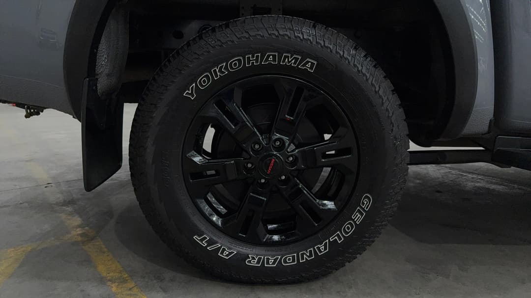 2024 Nissan Navara Pro-4x (4x4), Automatic, 18840 km, Right Rear Wheel