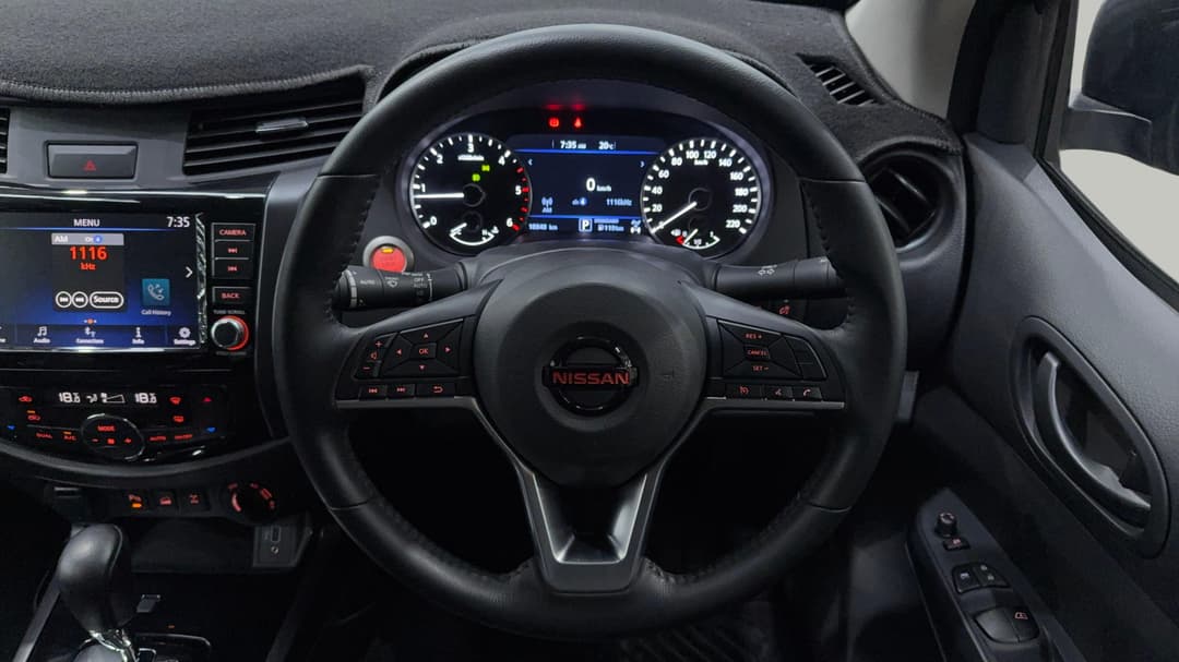 2024 Nissan Navara Pro-4x (4x4), Automatic, 18840 km, Steering Wheel Close-up