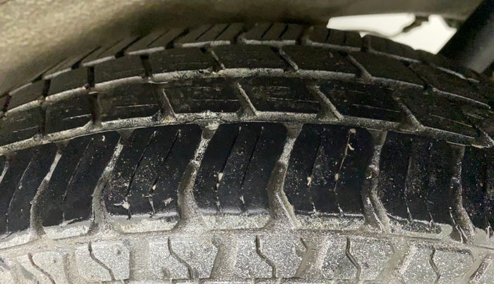 2014 Maruti Wagon R 1.0 LXI CNG, CNG, Manual, 66,519 km, Left Rear Tyre Tread