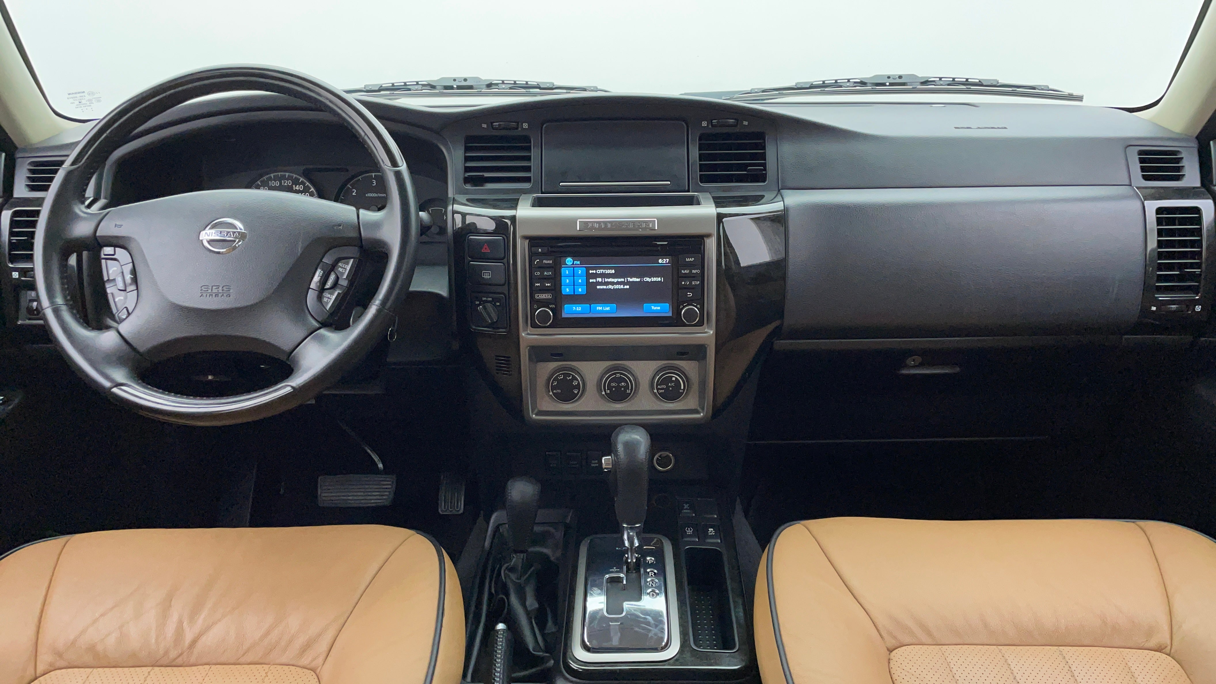 Nissan Patrol-Dashboard View