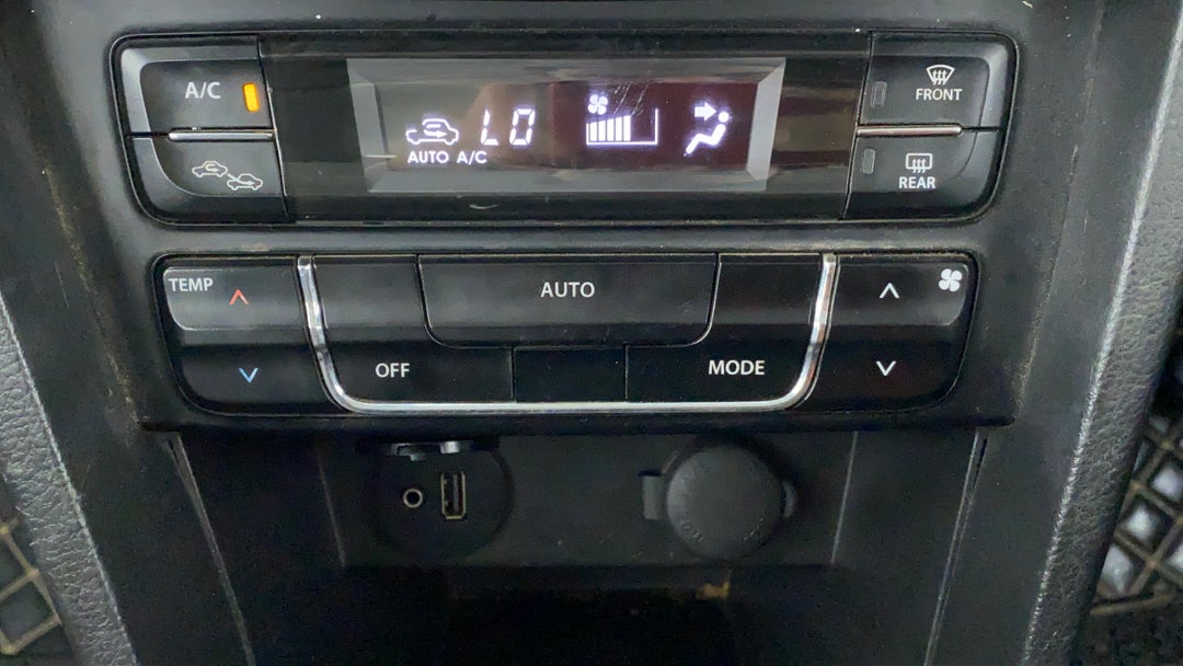 Automatic Climate Control 