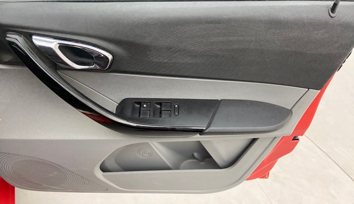 2020 Tata Tiago XZ PLUS PETROL, Petrol, Manual, 16,398 km, Driver Side Door Panels Control