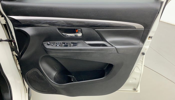 2019 Maruti XL6 ALPHA AT, Petrol, Automatic, 41,276 km, Driver Side Door Panels Control