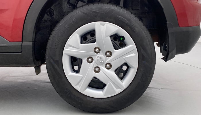2019 Hyundai VENUE S MT 1.2 KAPPA, Petrol, Manual, 16,759 km, Left Rear Wheel