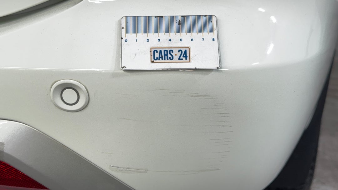Bumper Rear Scratch