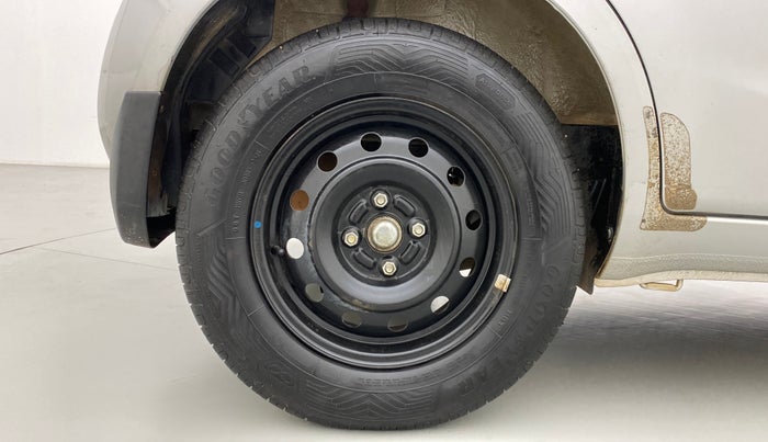 2014 Maruti Ritz VXI, Petrol, Manual, 57,215 km, Right Rear Wheel