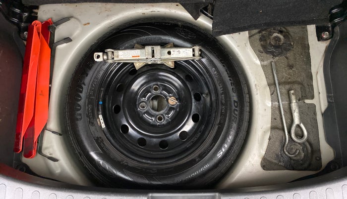 2014 Maruti Ritz VXI, Petrol, Manual, 57,215 km, Spare Tyre
