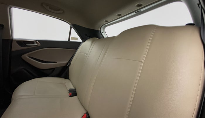 2015 Hyundai Elite i20 MAGNA 1.2, Petrol, Manual, 34,750 km, Right Side Rear Door Cabin