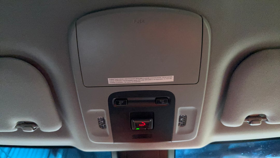 2021 Toyota Camry Ascent, Automatic, 91641 km, On-Roof Controls/Sunglass holder