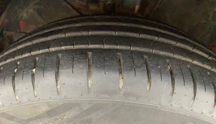 2018 Maruti Baleno ALPHA PETROL 1.2, Petrol, Manual, 18,431 km, Left Front Tyre Tread