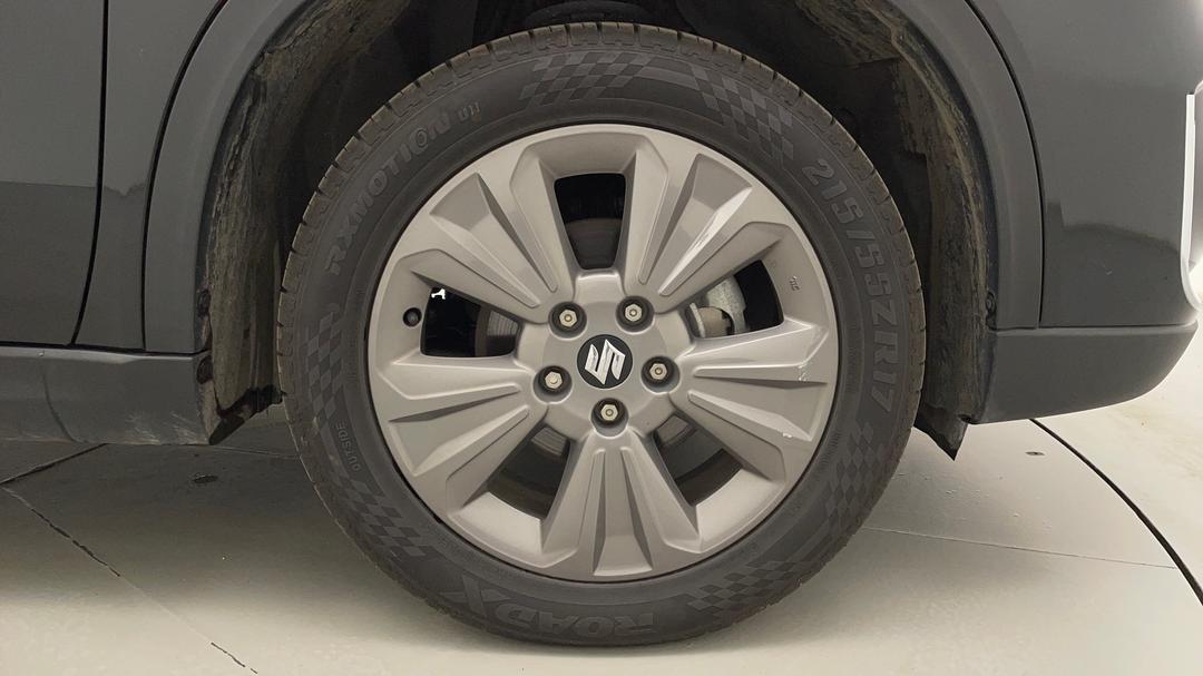 2022 Suzuki Vitara 1.6l, Automatic, 64287 km, Right Front Wheel