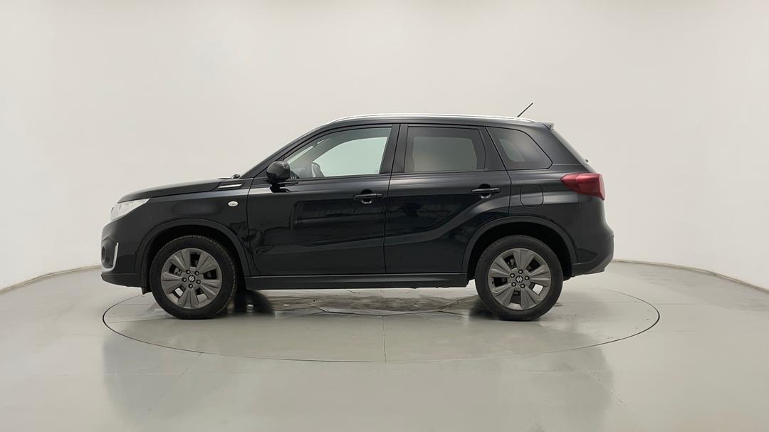 2022 Suzuki Vitara 1.6l, Automatic, 64287 km, Left Side View