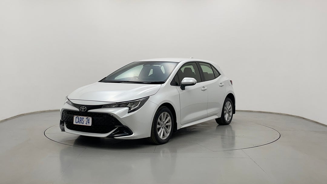 Left Front Diagonal (45- Degree) View