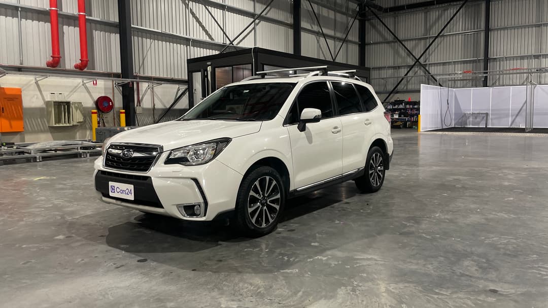 2016 Subaru Forester 2.0xt Premium, Automatic, 125852 km, Left Front Diagonal (45- Degree) View