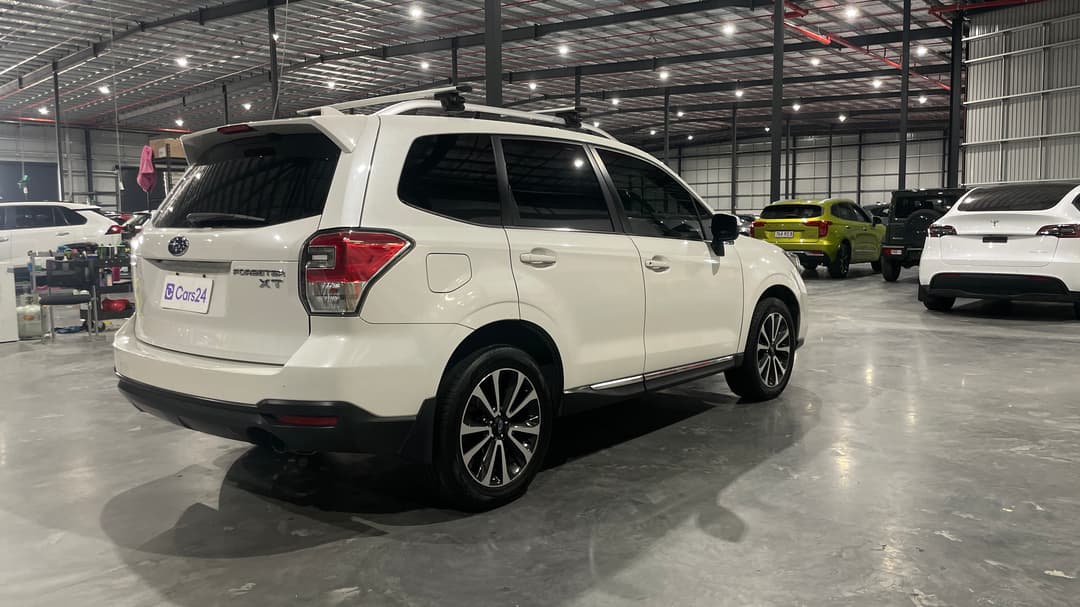 2016 Subaru Forester 2.0xt Premium, Automatic, 125852 km, Right Back Diagonal (45- Degree) View