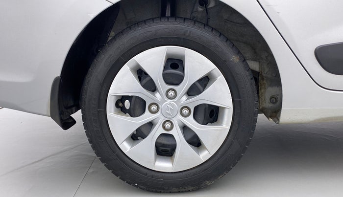 2016 Hyundai Xcent S 1.2, Petrol, Manual, 24,677 km, Right Rear Wheel