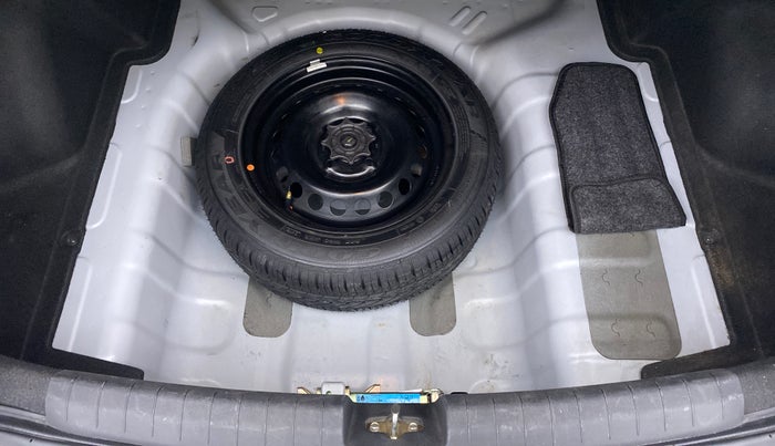 2016 Hyundai Xcent S 1.2, Petrol, Manual, 24,677 km, Spare Tyre