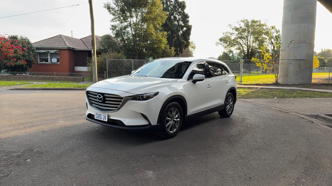 2017 Mazda CX-9 Touring (fwd), Automatic, 124213 km, Left Front Diagonal (45- Degree) View