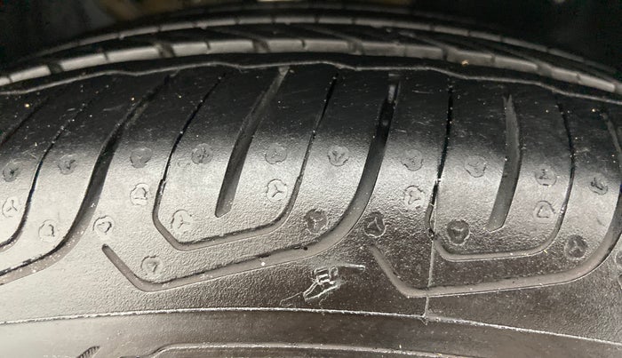 2017 Skoda Octavia Style 1.4 TSI MT, Petrol, Manual, 47,483 km, Right Front Tyre Tread