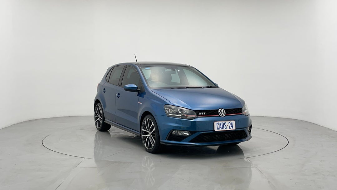 Right Front Diagonal (45- Degree) View