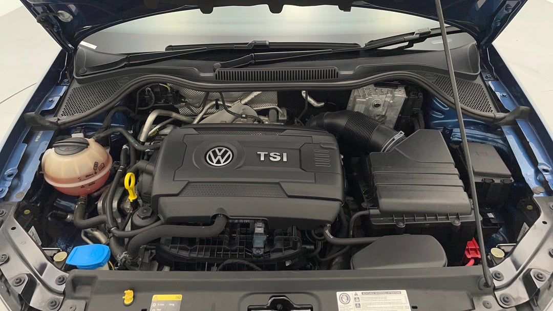 Open Bonnet (Engine)