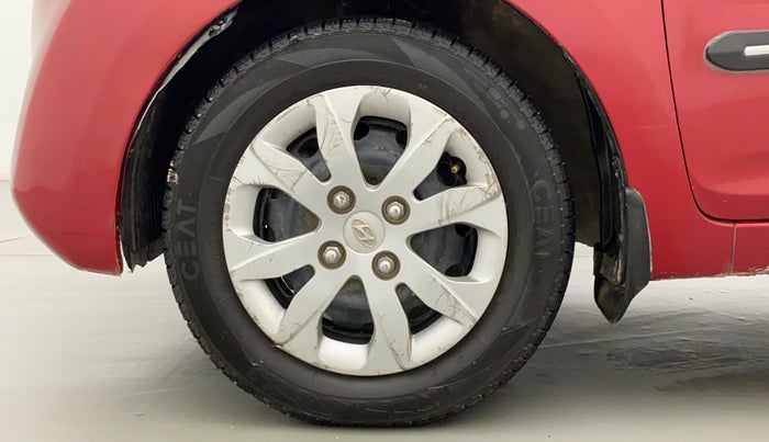 2016 Hyundai Eon 1.0 MAGNA O, Petrol, Manual, 95,995 km, Left Front Wheel