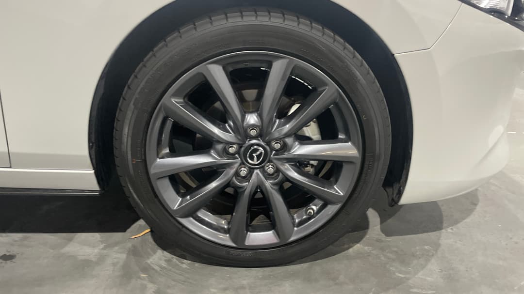 2024 Mazda Mazda3 G20 Evolve, Automatic, 19115 km, Right Front Wheel