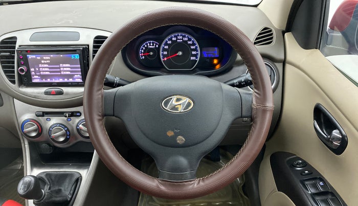 2013 Hyundai i10 MAGNA 1.2 KAPPA2, Petrol, Manual, 55,166 km, Steering Wheel Close Up